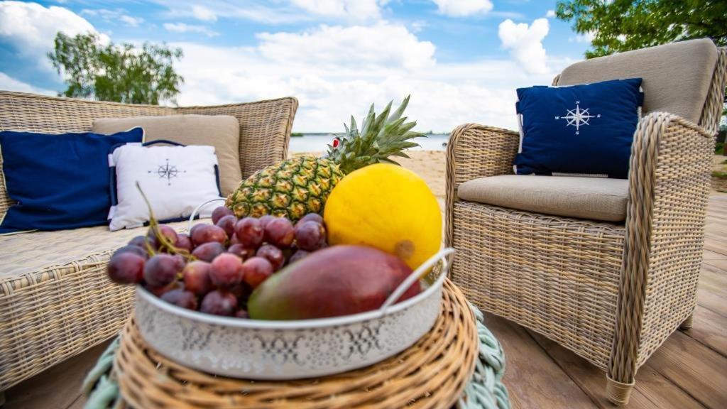 Relax Place & Restaurant Hotel Zegrze Poludniowe