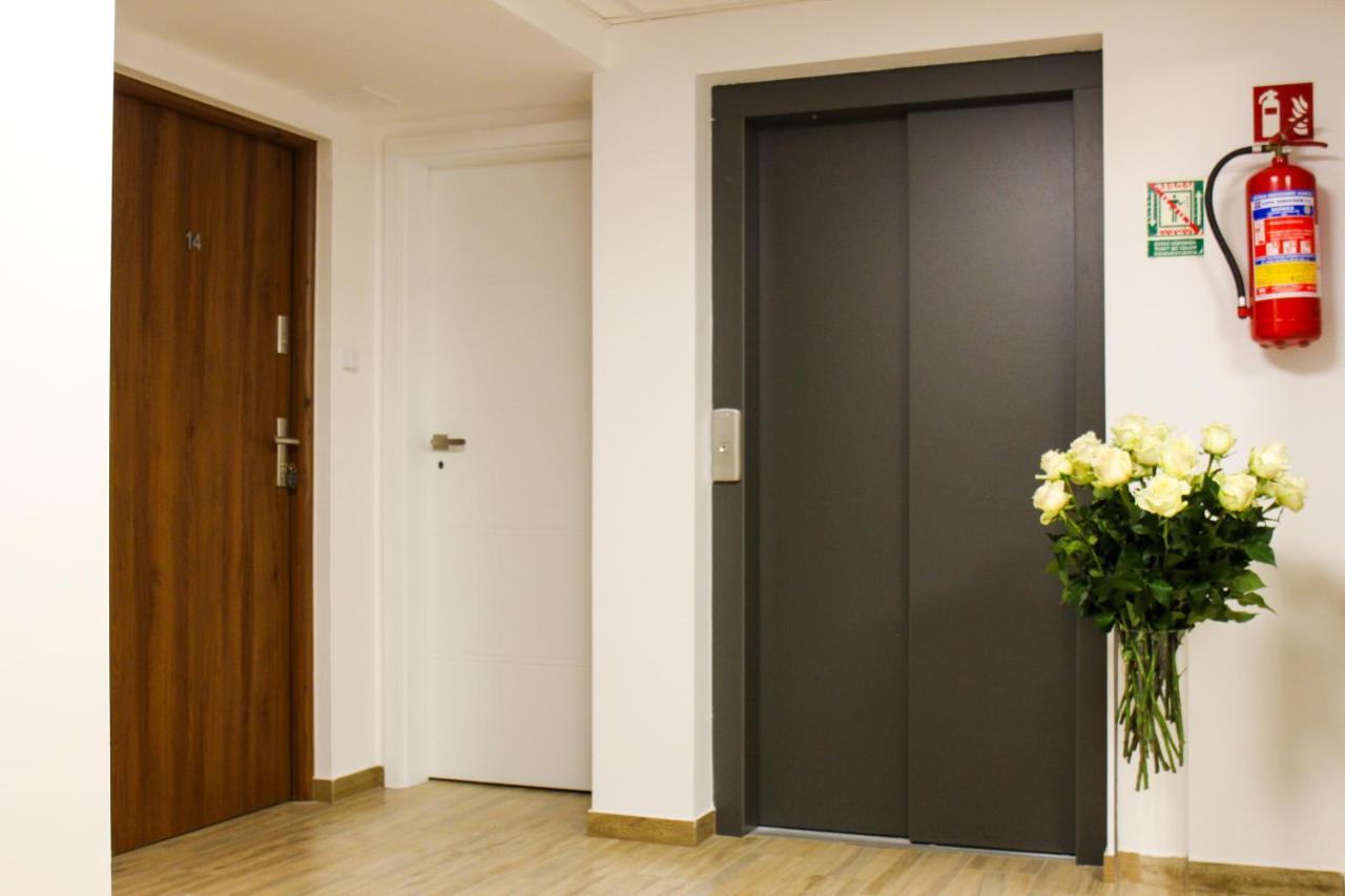 Hotel Relax Place & Restaurant Zegrze Poludniowe
