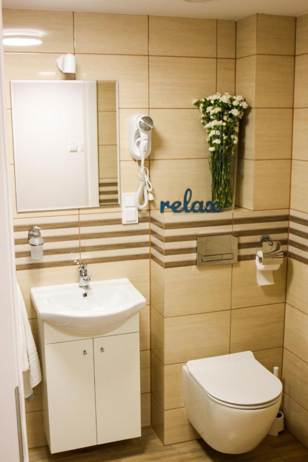 Relax Place & Restaurant Hotel Zegrze Poludniowe