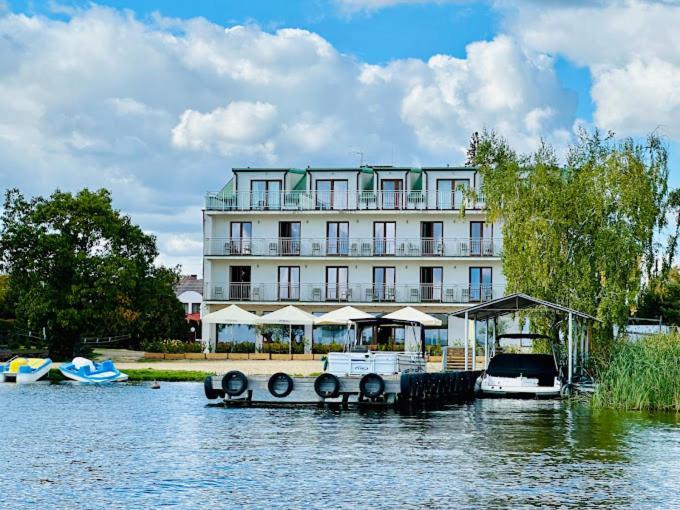 Hotel Relax Place & Restaurant