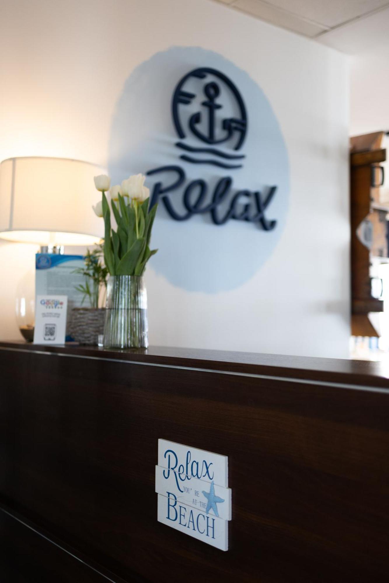 Relax Place & Restaurant Zegrze Poludniowe